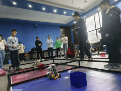 首届大连市科技馆机械工程匹敌赛收官